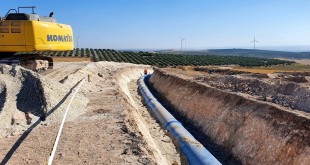 Una obra de mejora del abastecimiento de agua en un municipio andaluz. Foto: Junta de Andalucía